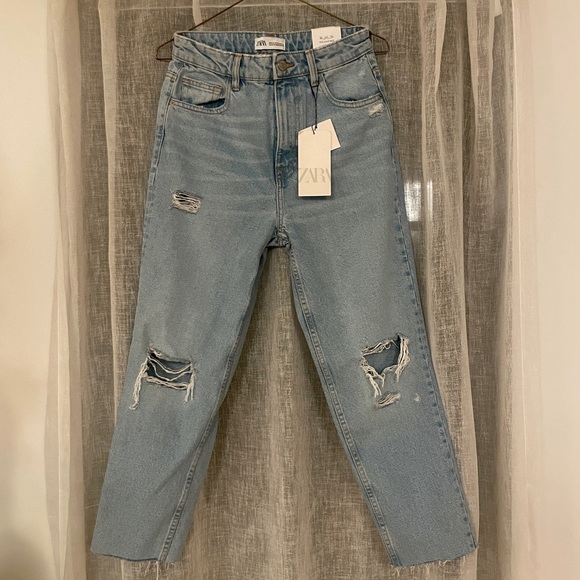 Zara Classic Mom Fit Destructed Jeans - Picture 1 of 6
